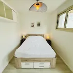 Prázdninový dům La Maison Du Dr Heron *