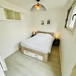 Prázdninový dům La Maison Du Dr Heron *