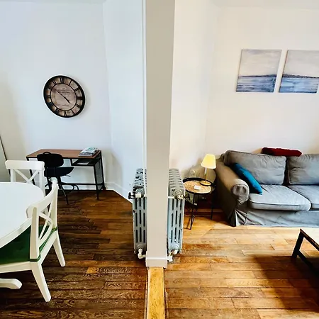 Holiday home La Maison Du Dr Heron Tours