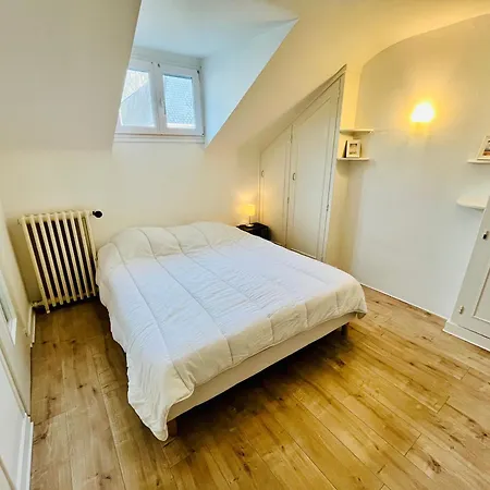 La Maison Du Dr Heron * Tours